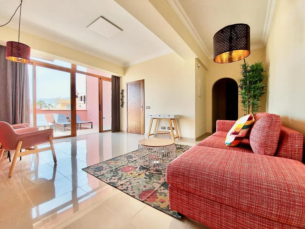 Aromas Suites Attic Puerto de la Cruz  Španělsko
